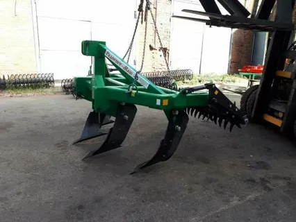 تصویر 4 از گاوآهن اسکنه ای با نفوذ عمقی به خاک